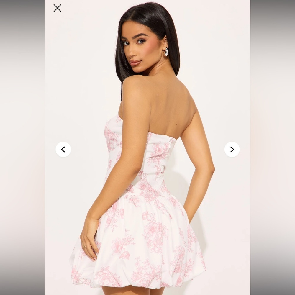 NWT FASHION NOVA FLORAL MINI DRESS - Picture 2 of 2